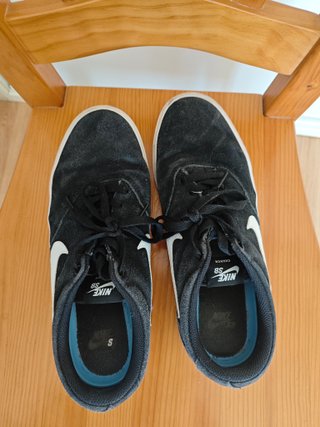 Zapatillas deportivas Nike Charge Suede negro 44,5