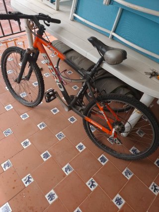 Bicicleta de montaña Cadete poco uso
