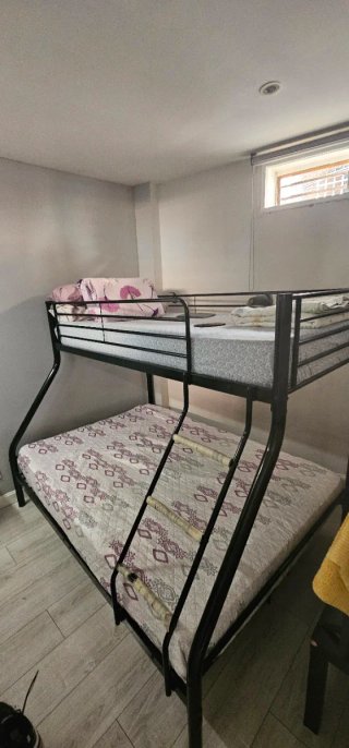 Cama litera matrimonio metálica negra