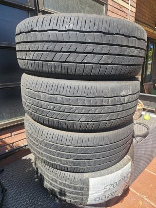 Neumático Hankook 235/55R19