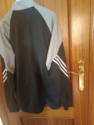 Sudadera Adidas T. M Vintage Negra/Gris