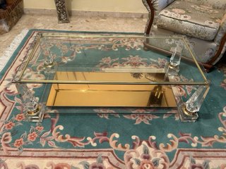 Mesa de centro estilo Hollywood Regency