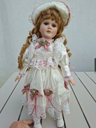 Muñeca de Porcelana. Se venden juntas o x separado