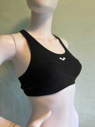 Top sportivo Arena nero taglia M