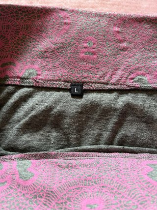 Falda Desigual con libélula y flores