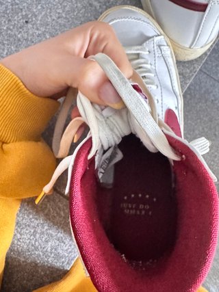 Nike Blazer blancas y burdeos