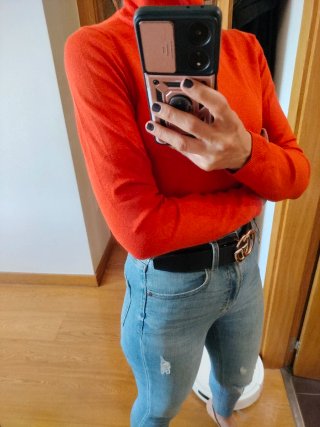 Jersey cuello alto naranja