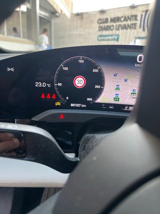 Porsche Taycan 2021