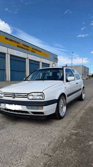 Volkswagen Golf 1996