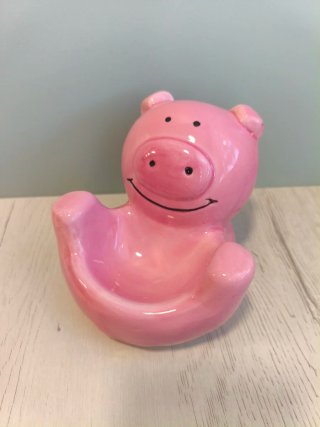 Cerdito rosa de cerámica