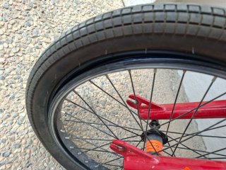 Bicicleta BMX Roja
