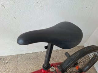 Bicicleta BMX Roja