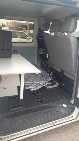 Volkswagen Transporter T5 2010