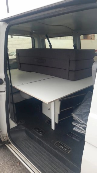 Volkswagen Transporter T5 2010