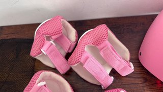 Casco y protecciones patinaje infantil