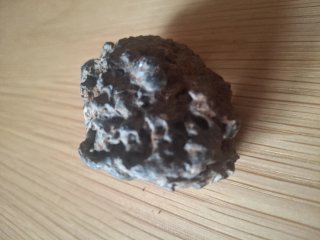 Roca volcánica o escoria