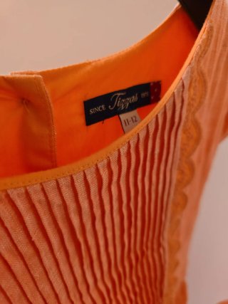 Vestido naranja verano