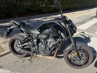 Yamaha MT-07 Pure 2024 Negra