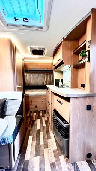 Caravana Knaus Sport 420 QD