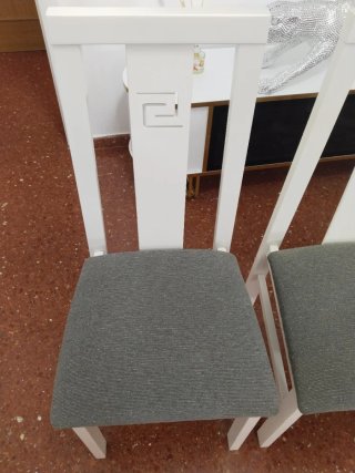 Juego de 4 sillas de comedor blancas