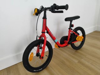 Bicicleta infantil B-Twin roja. Precio negociable