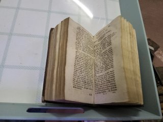 Libro antiguo Theologia Moralis Latín