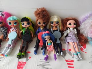 Lote 9 Muñecas LOL y Rainbow High