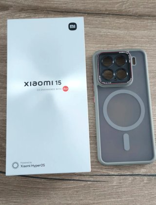 Xiaomi 15 liquid silver