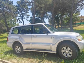 Mitsubishi Montero 2003 con muchos extras