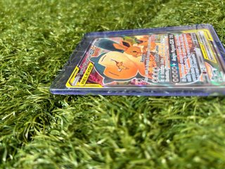 Eevee y Snorlax GX Carta Pokémon