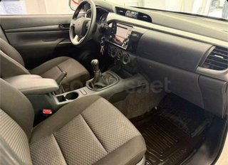 Toyota Hilux 2.4 D-4D Cabina Doble GX Plus