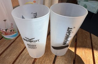 Set de vasos de plástico