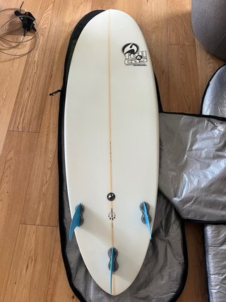 Tabla Surf Full&Cas Hecke 6” 36L nueva con funda