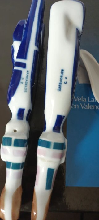 Figuras decorativas de cerámica azul y blanco