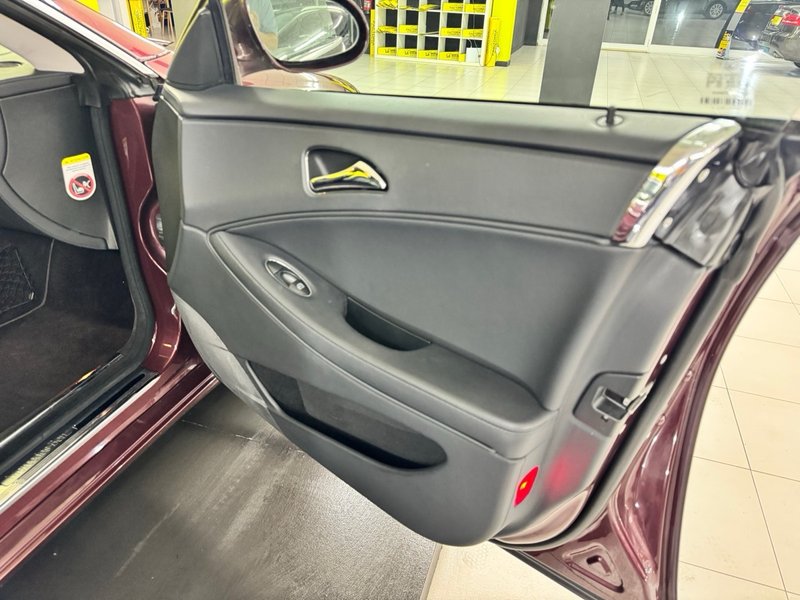 Mercedes-Benz CLS 2009, foto 33
