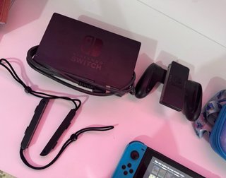 Nintendo Switch + Accesorios