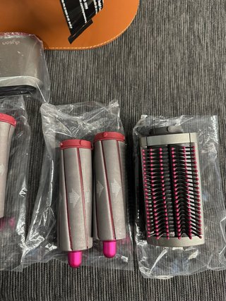Dyson Airwrap HS01