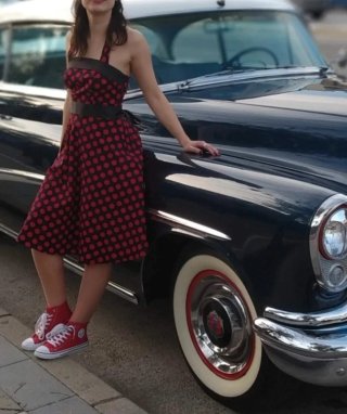 Vestido Pin Up Lunares Rojo y Negro