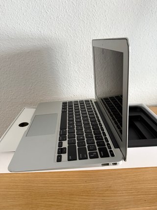 MacBook Air 11'' geforce SSD + Office 2019