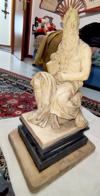 Scultura vintage in marmo del Mosè di Michelangelo