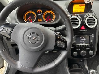 Opel Corsa Color edition