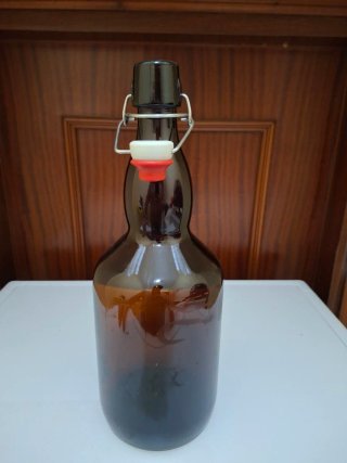 Bottiglia in vetro ambrato 200 cl
