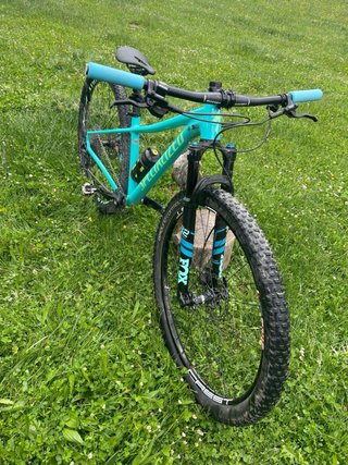 Bicicleta MTB Specialized Rockhopper Turchese