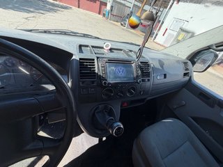 Volkswagen Transporter T5 2004