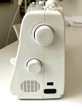 Máquina de coser Alfa Next 10+