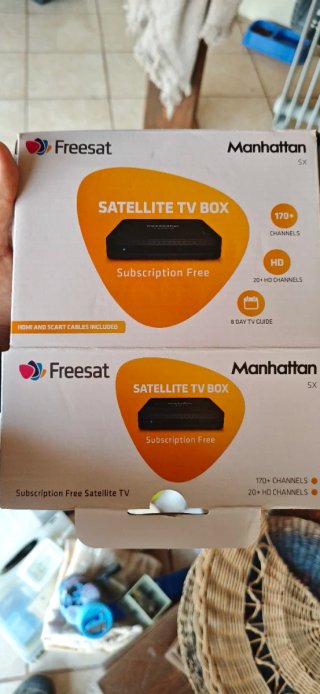 Receptor Satélite Freesat Manhattan SX