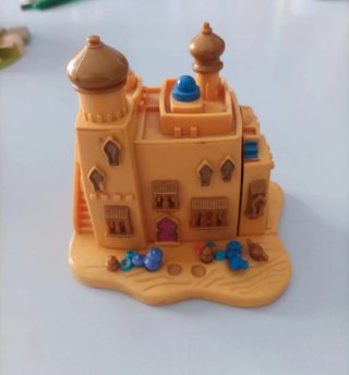 Casita Aladdin Polly Pocket Bluebird