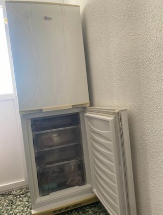 Nevera Midea Blanca
