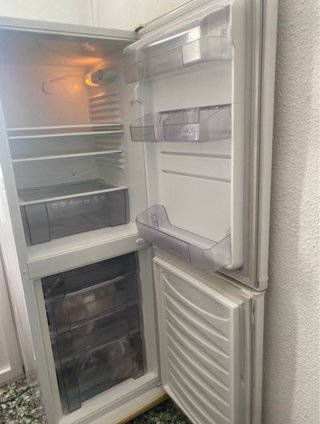 Nevera Midea Blanca