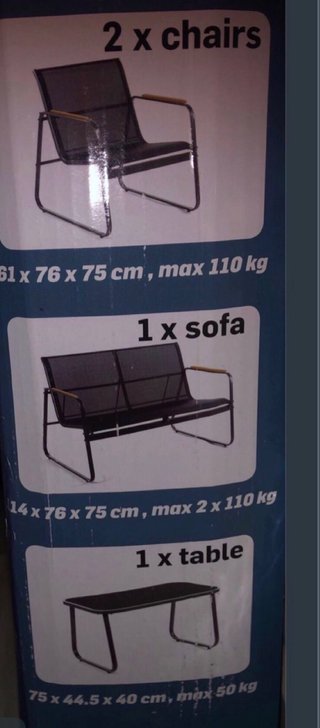 Conjunto exterior: sofá, mesa y 2 sillas
